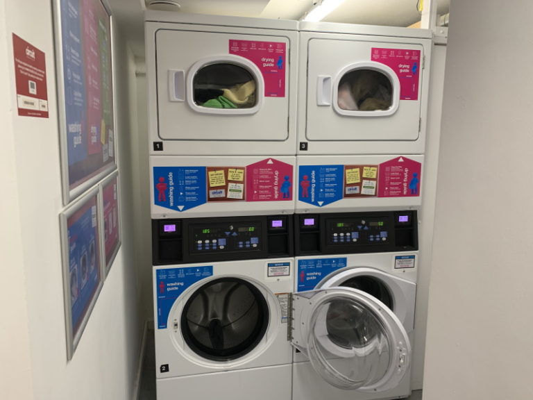 studioによくあるCIRCUIT laundryの使い方 イギリスでノマドワーク